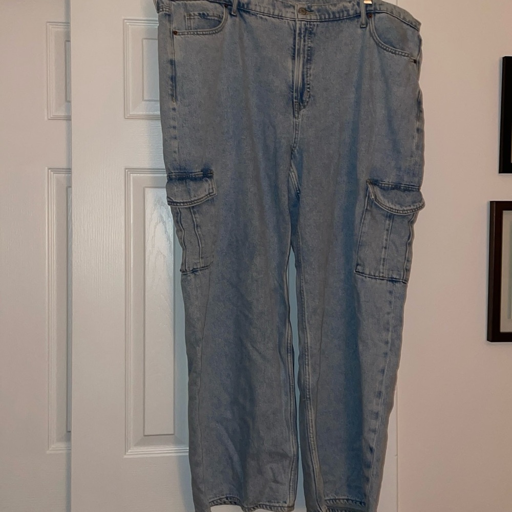 Old navy sky-hi ultra wide leg cargo jeans size 20